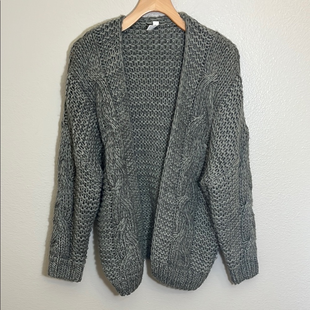 Wishlist Chunky Cable Knit Gray Open Front Cardigan Sweater